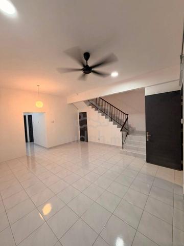 Cheap / Full Loan / Austin Duta 4 / 2 Sty Terrace / Good Condition 1