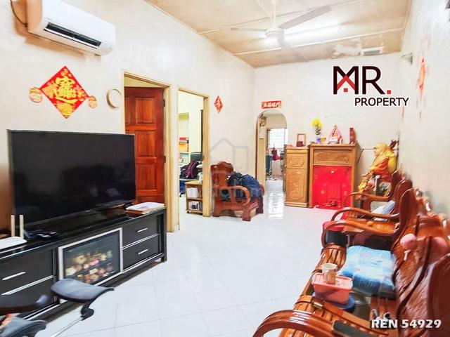 KITCHEN EXTENDED @ Single Storey Terrace House Taman Ria Jaya FOR SALE 1