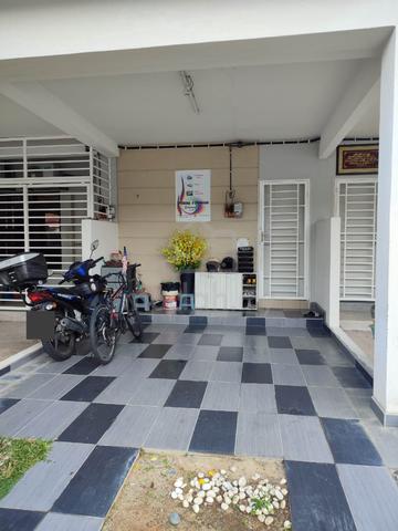 Townhouse for sale Upper Unit Villa Kesuma Semenyih 1