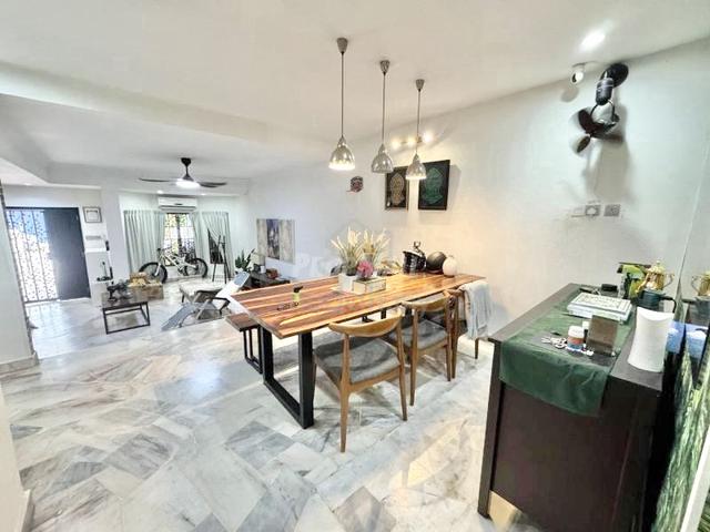 4BILIK Gated Guarded Double Storey  Seksyen 5 Wangsa Maju Near School 1