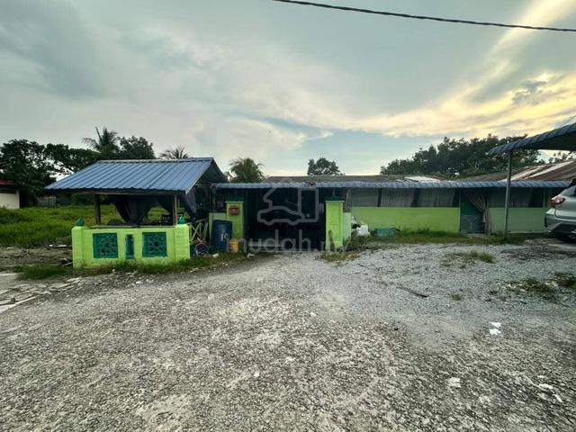 Tanah Dan 2 rumah 1
