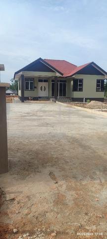 Banglo Telah Siap Di Kg Kandis ,Wakaf Lichong, Pasir Puteh. 1