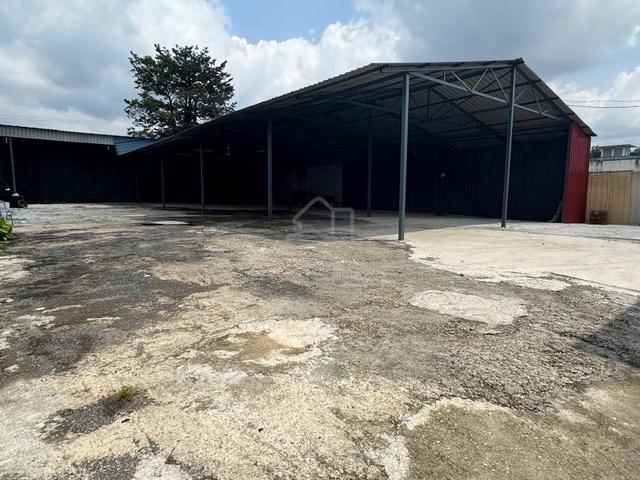 [ Below Market Rental ] Batu caves @ Sg tua Factory With Extra Land 1