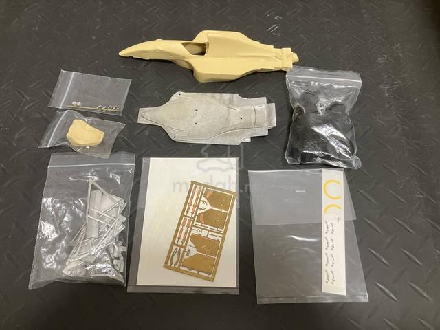 Studio27 Williams Renault FW15C 1/20 Model Kit - photo 6 of 6