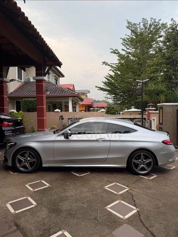 2017 Mercedes C200 Coupe - 3