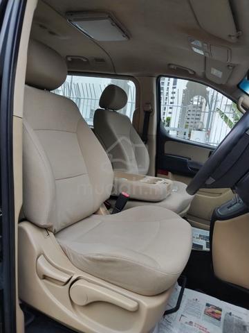 2019 Hyundai GRAND STAREX 2.5 ROYALE FACELIFT (A) - 4