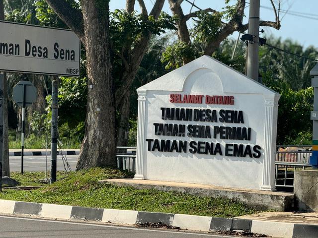 Tasek Gelugor Jalan Sena Permai First Floor Office Lot Facing Mainroad 2