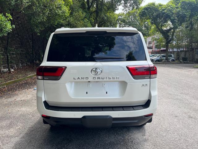 2024 Toyota LANDCRUISER 3.5 Petrol 10 Speed - 4