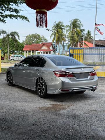 2018 Honda ACCORD 2.0 VTi-L FACELIFT (A) - 2
