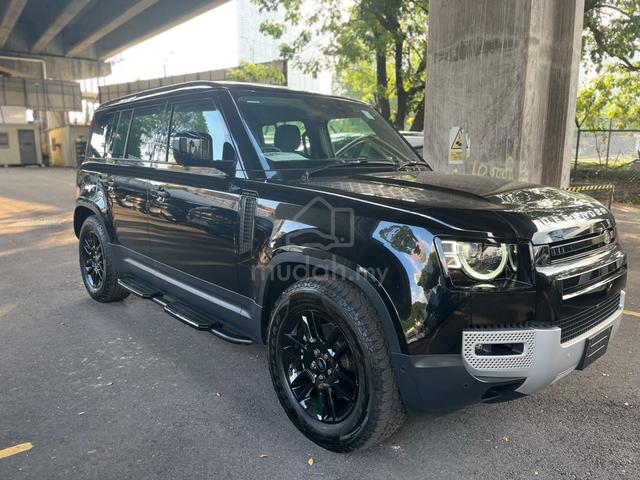 2022 DEFENDER 110 P300 Black Interior Sunroof 360 - 2
