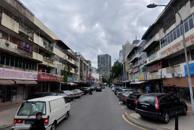 Chow Kit Kuala Lumpur 4-Storey Shop With Lift For Sale 1