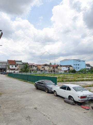 1.3 acre flat commercial land at Ampang 1