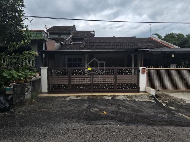 RENOVATED 1 Storey Terrace House 22x75 Seksyen 2 Bandar Baru Bangi 1