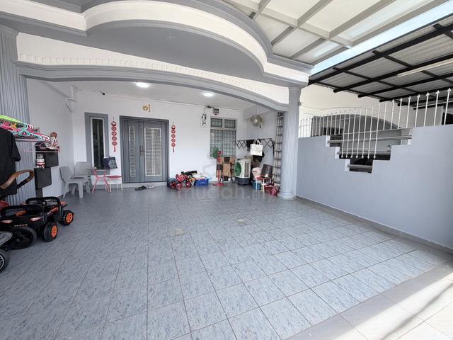 Taman Universiti Single Storey Terrace House Kitchen Fully Extended 1