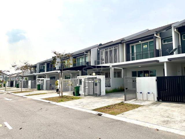 Double Storey Terrace, Verna Lake Villas @ Serene Heights, Bangi 1