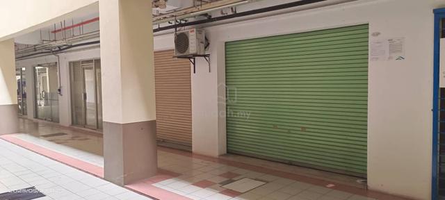 Plaza serdang raya,seri kembangan,kl 3