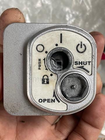 Honda Dash 125 fi kunci starter / Main Switch - photo 2 of 4