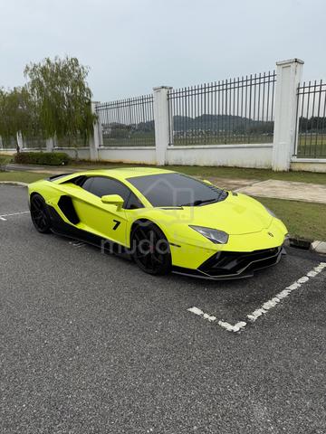 Lamborghini AVENTADOR - 5