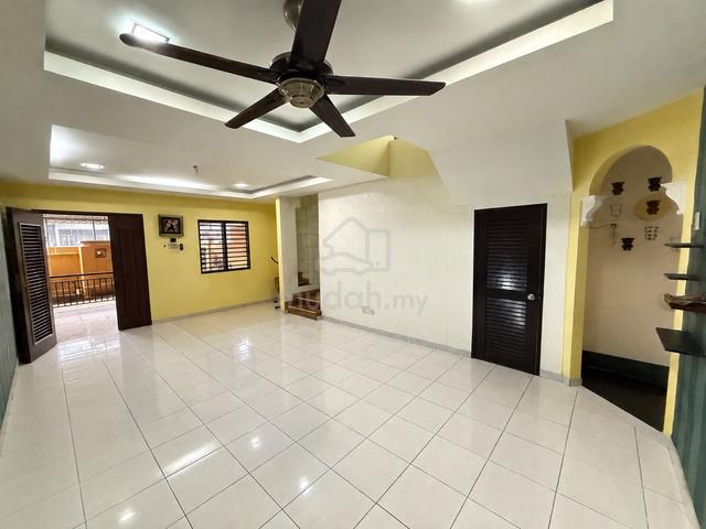 [RENO] 3 Storey Terrace Uranus Seksyen U5 Subang Bestari Impian 1