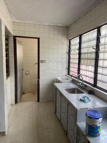 Bukit gedung, mayang pasir, bayan baru 1