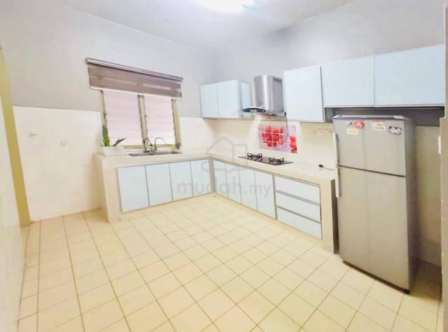 Sri Ixora Apartment 1