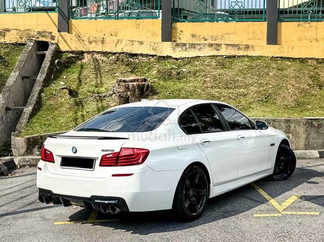 Bmw 520i 2.0 LCI M-SPORT F10 DigitalMeter RevCam - 2