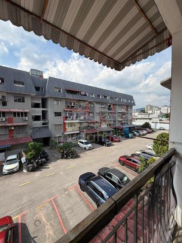 Taman Lembah Maju 600 Apartment 1