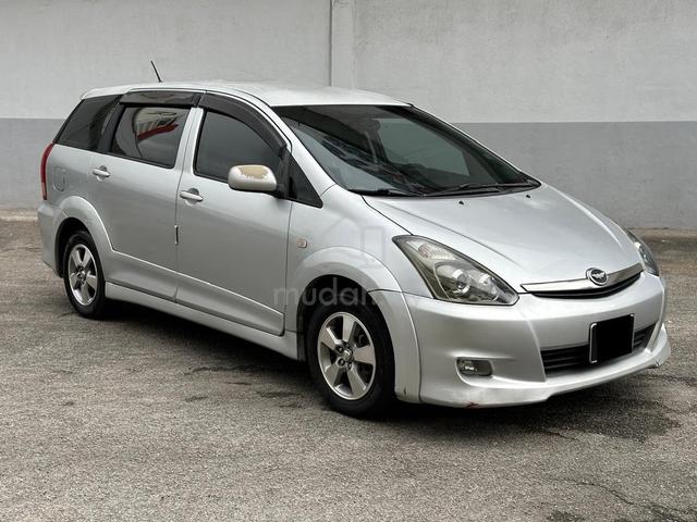 Toyota WISH 2.0 (A) - 5