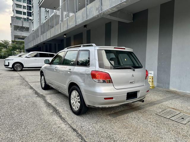 2003 Mitsubishi AIRTREK 2.0 (A) - 4