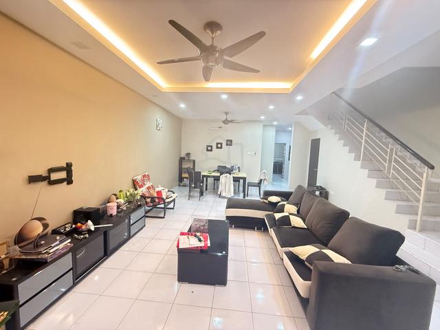 Skudai Kangkar Pulai Taman Pulai flora Double storey 4bed 1