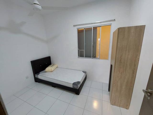 Small Room Di Prima Alam Damai 1