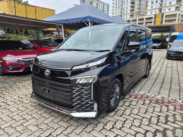 2022 Toyota VOXY 2.0 S-G (A) , 7 SEATERS - 2