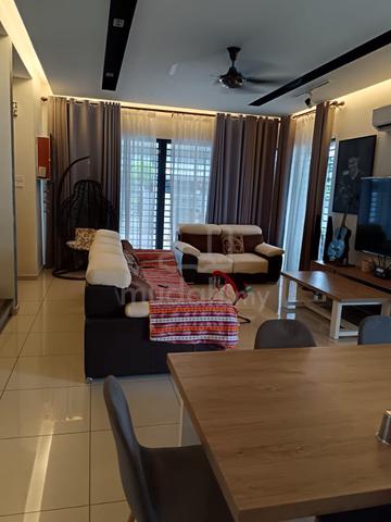 Double Storey Terrace, Precinct 2, Kajang, Selangor. 1