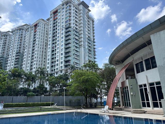 Metropolitan Square 1