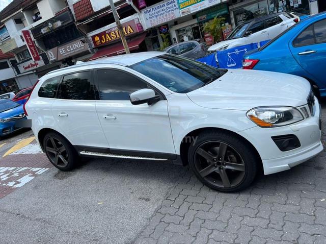 2009 Volvo XC60 T6 AWD R-Design - Replaced Engine - 1