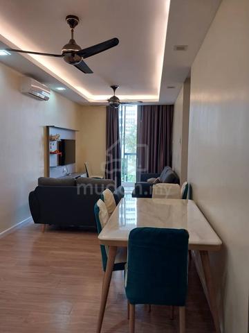 LakeFront Residence 1
