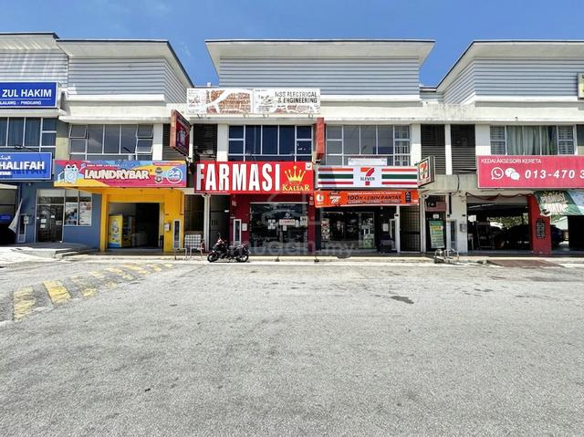 FACING MAIN ROAD Shop Lot Taman Bunga Kantan Kajang 1ST FLOOR 1