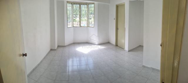 Tasik Heights Apartment 1