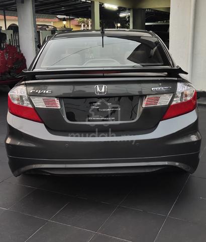 2013 Honda CIVIC 1.5 (HYBRID) (A) - 3