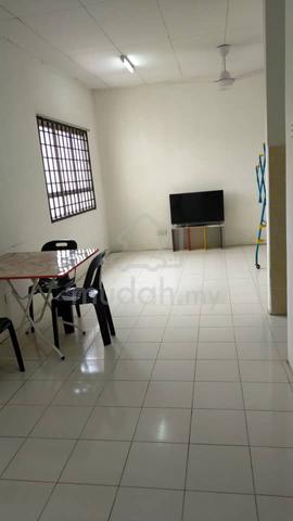 Flat Taman Seri Setanggi ( Near CIQ & Town Area ) 1