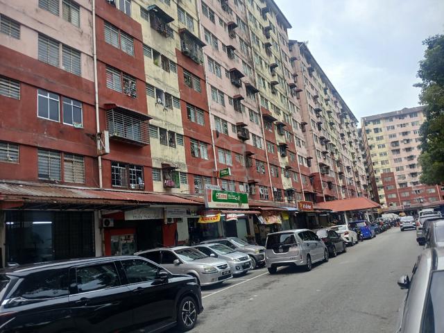 Desa Mentari Flat (Block 5) 1