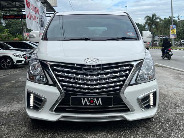 YR 2018 Hyundai GRAND STAREX 2.5 ROYALE - 2