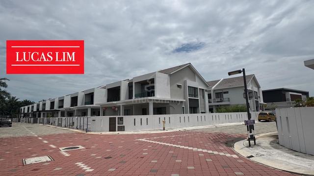 Below Market value SeMi-D house Aster Villa Simpang ampat Big Land 1