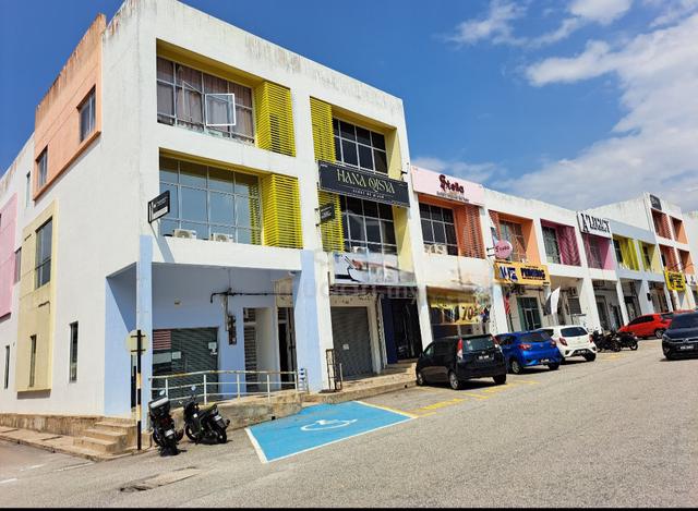 IM7 Indera Mahkota Ground Floor 1440sf Renovated 1