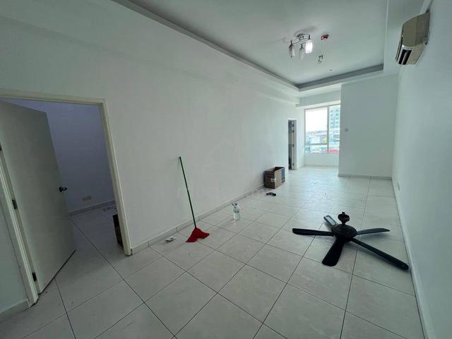 Akademik Suite 1