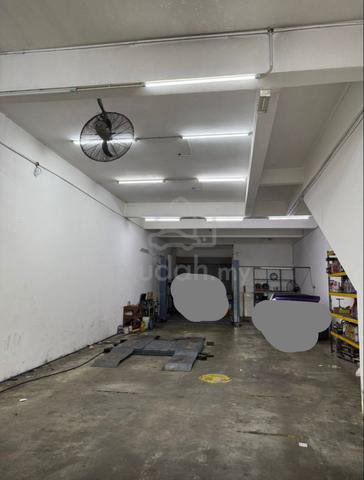Bengkel Kereta / Car Workshop 1