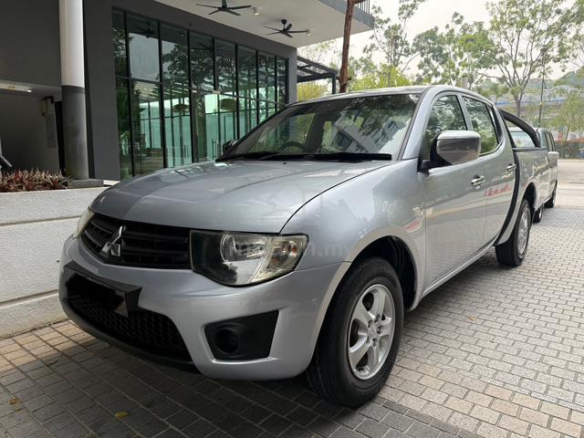 2013 Mitsubishi TRITON 2.5 KB4TGJRXZR FACELIFT (A) - 1