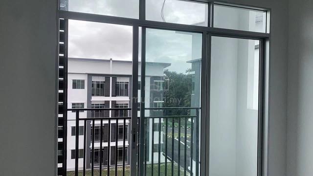 Uni Central Apartment 4