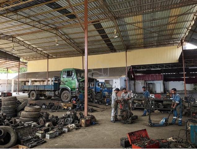 15,000 Sq Ft Warehouse + Office + Hostel in Balakong 1