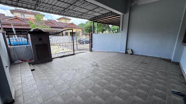 HOUSE FOR SALE @ Taman setia indah  1